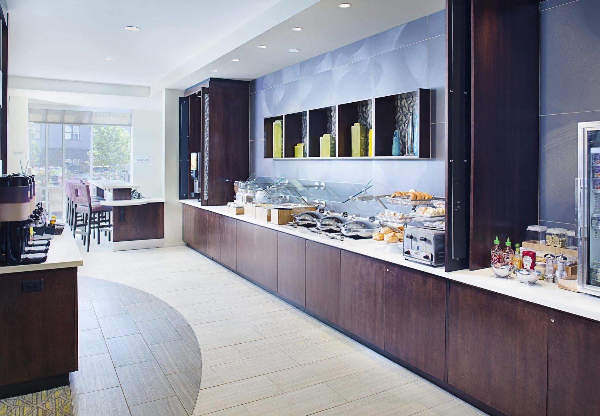 Springhill Suites By Marriott Carle Place Garden City Esterno foto