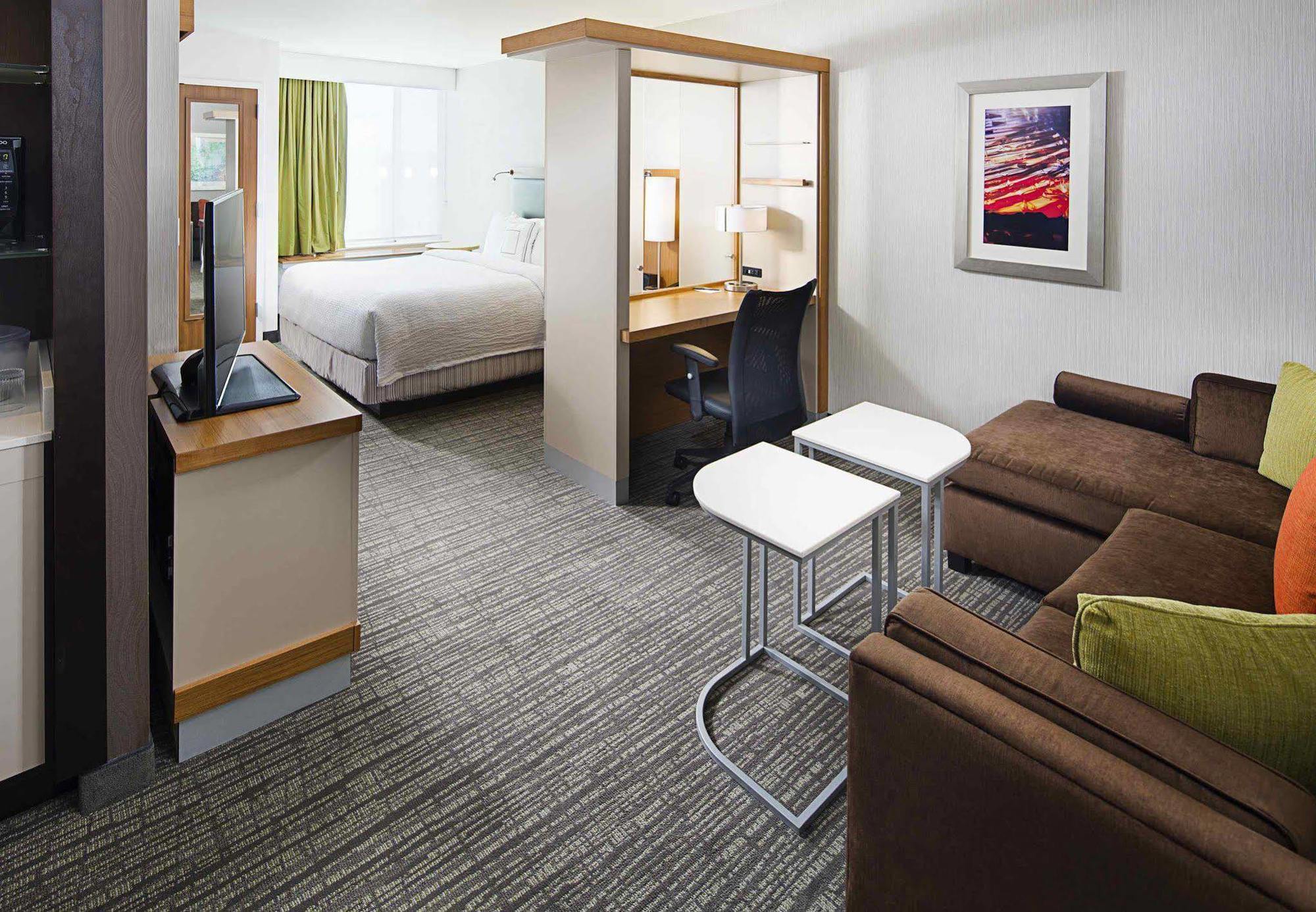 Springhill Suites By Marriott Carle Place Garden City Esterno foto